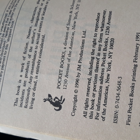 2 Judith Michael paperback books, A Certain Smile and A Ruling Passion - Picture 7 of 8